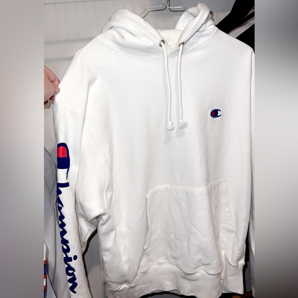 Men’s Champion Hoodie size XL!